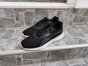 braon patike: Trainers, Reebok, size - 45.5