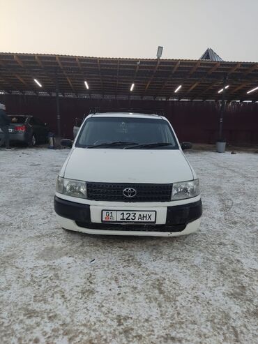 Toyota: Toyota Probox: 2002 г., 1.5 л, Автомат, Бензин, Универсал