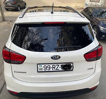 panarama dizel: Kia Carens: 1.7 l | 2016 il Krossover — 2