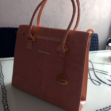 birkin torba kopija: Elegantna torbica