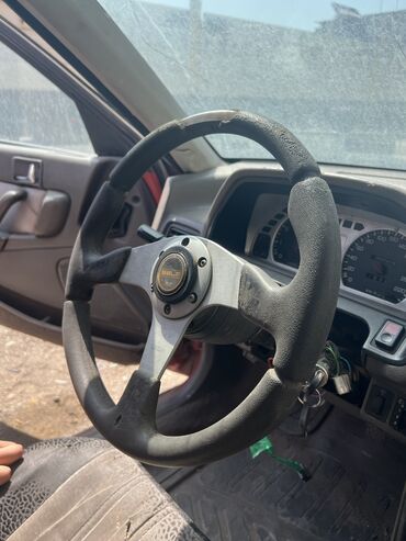 Honda: Honda Accord: 1994 г., Седан — 5