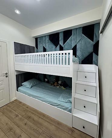 bunk bed: Детская модульная мебель: двухъярусная кровать со ступенями‑ящиками и — 1