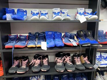очки для плавания бишкек цена: Борцовки Из товаров для бокса у нас имеются: 1) Боксерские перчатки