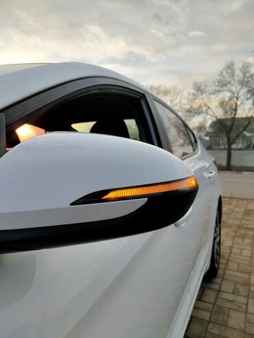 Hyundai: Hyundai Avante: 2019 г., 1.6 л, Вариатор, Бензин, Седан — 15