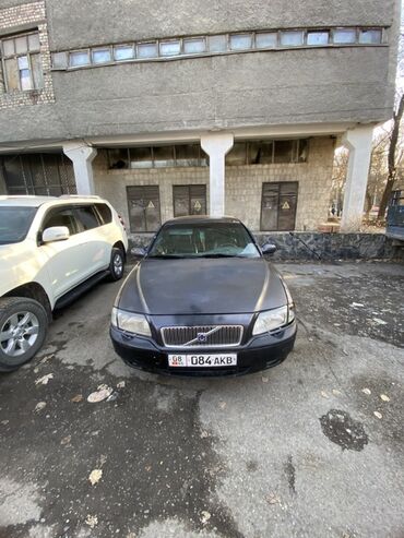 новые зимние шины: Volvo S80: 2000 г., 2 л, Автомат, Газ, Седан