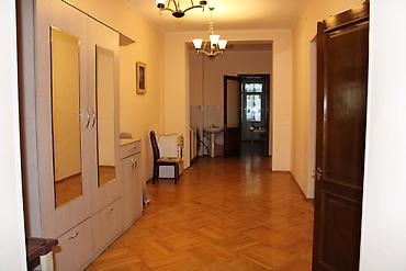 70: 3 комнаты, 134 м², Элитка, 2 этаж, Косметический ремонт — 6