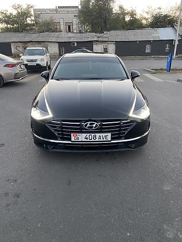 Hyundai Sonata: 2019 г., 2 л, Автомат, Бензин, Седан