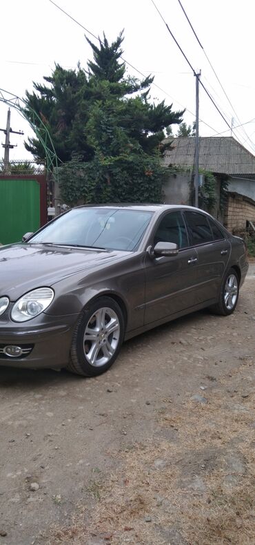 Mercedes-Benz: Mercedes-Benz E 220: 2.2 l | 2008 il Sedan — 11