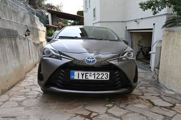 Toyota: Toyota Yaris: 1.5 l. | 2018 έ. Χάτσμπακ — 2