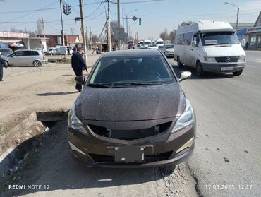 дишовые машины: Hyundai Solaris: 2015 г., 2 л, Автомат, Бензин, Седан