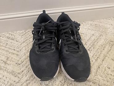Мужская обувь: Кроссовки 42 Nike Downshifter 12. - Размер: EU 42 - Верх: дышащий — 2