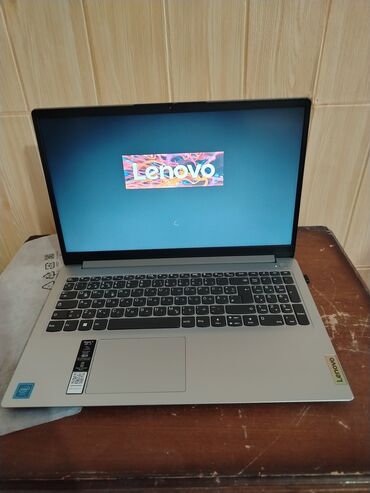 Lenovo: Lenovo IdeaPad 1i noutbuku (15,6") Xüsusiyyətlər: - 15,6" ekran — 3