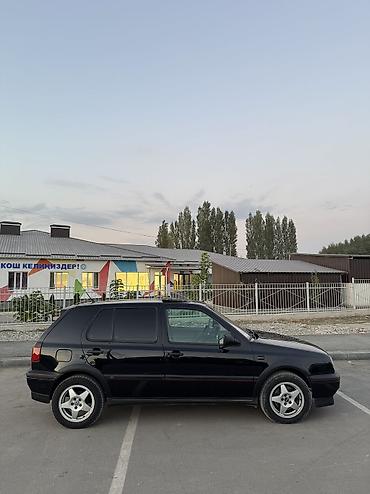 Volkswagen: Volkswagen Golf: 1994 г., 2 л, Механика, Бензин, Хэтчбэк — 6