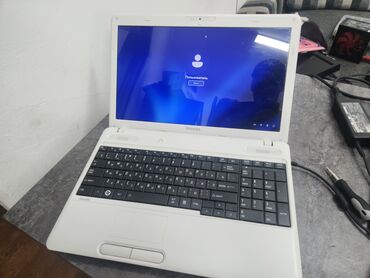 продажа б у компьютеров и ноутбуков: Ноутбук, Toshiba, 4 ГБ ОЗУ, Intel Core i3, 15.6 ", Б/у, Для несложных задач, память SSD