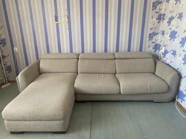 купить диван кожаный: Диван-кровать, цвет - Бежевый, Б/у
