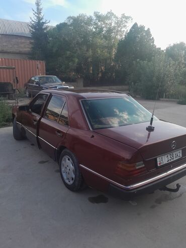 газовая оборудование на авто: Mercedes-Benz W124: 1990 г., 2 л, Механика, Газ, Седан