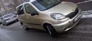 Toyota: Toyota Yaris Verso: 2001 г., 1.5 л, Механика, Бензин, Универсал — 1