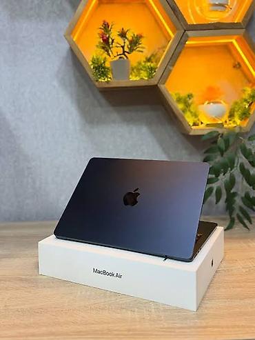 apple notebook: Kreditə olan məhsulların baha qiymətə alışı — 1
