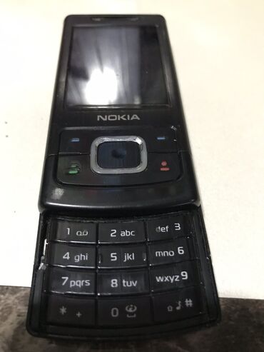 Nokia: Tecili satilir hec bir problemi yoxdu tek telefon ozudu