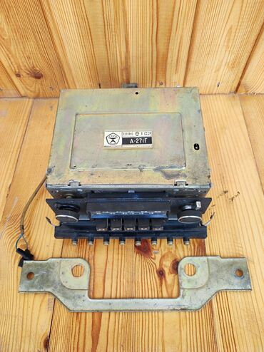 Radio: Volqa Qaz 24 radiosu Orginal Volqa Qaz 24 radiosudur Komplekt satilir — 5