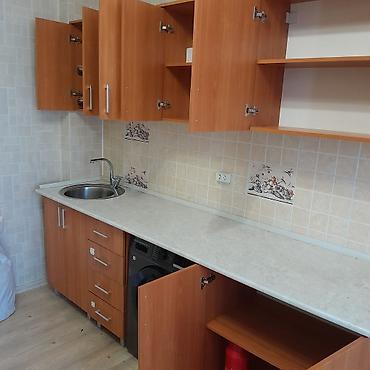 Двуспальные кровати: Двуспальная кровать с мягким изголовьем + кухонный гарнитур с рабочей — 4