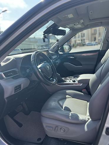 Toyota: Toyota Highlander: 2021 г., 3.5 л, Автомат, Бензин, Кроссовер — 9