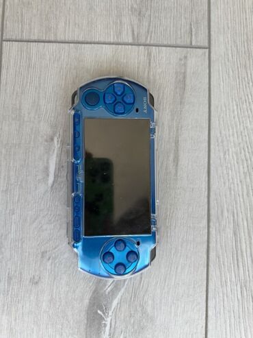диск на пс3: PSP 3000 (модифицированный) - Стеклянный экран вместо пластикового
