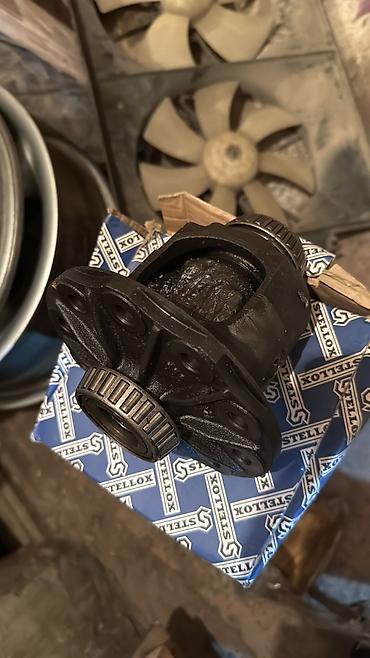 Другие автозапчасти: Запчасти на Бмв Аморты перед е34 пара-2000 сом Пружины е34 перед-1000 — 2