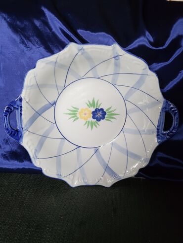 Činije: Cinija nova velika porcelanska iz 80ih. Masivna cinija,sve na njoj — 1