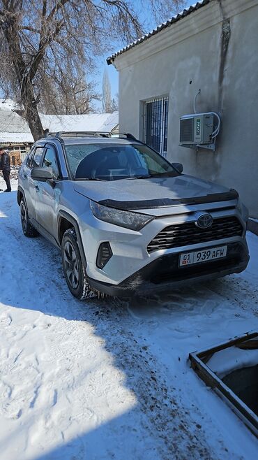 Toyota: Toyota RAV4: 2019 г., 2.5 л, Автомат, Бензин, Внедорожник