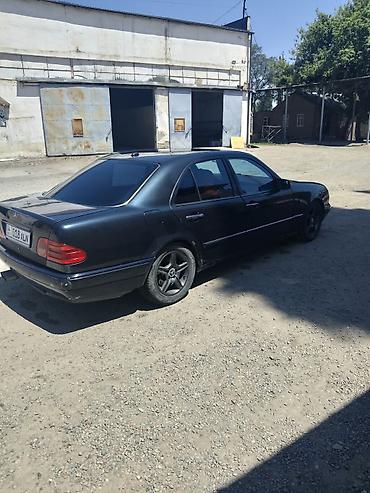 x class: Mercedes-Benz E-Class: 1998 г., 3.2 л, Автомат, Бензин, Седан — 1