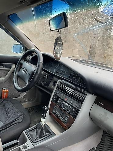 2 4 д: Audi A6: 1997 г., 1.8 л, Механика, Бензин, Седан — 3