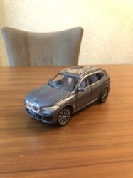 bentley continental gtc 4 at: Bmw X5 modelidir ili:2022 rəng:yaş asvalt maşın təzədir heç bir