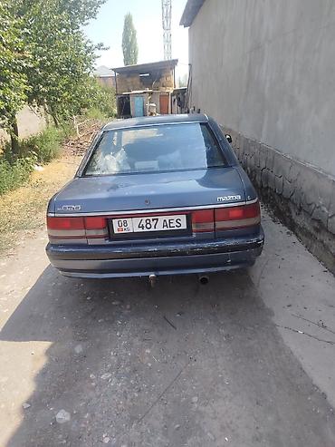 комбин: Mazda 626: 1989 г., Механика, Бензин, Седан — 4