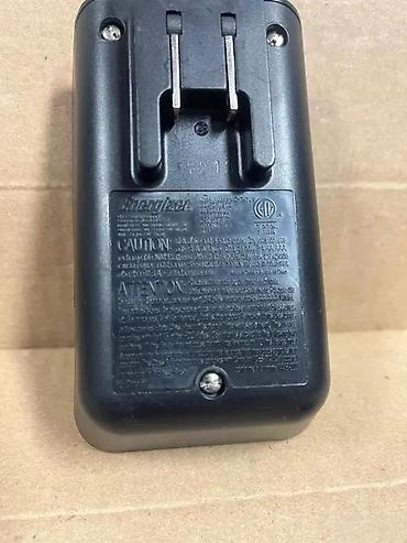 Ostali elektro materijali: Energizer punjač za baterije – NiMH AA/AAA - Tip: pametni punjač za — 6