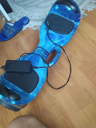 giroskuter: LED işıqlı hoverboard (segway) – mavi kosmik dizayn Xüsusiyyətlər: - — 2