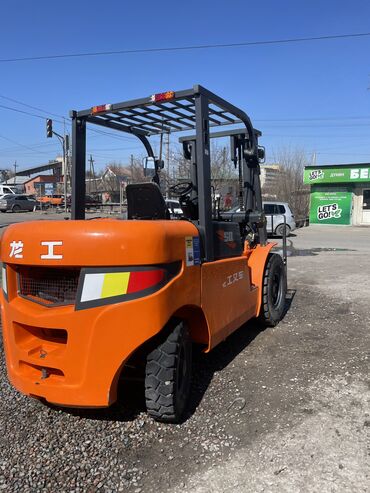 Погрузчики: Погрузчик, 2024 г., Колесный, Вилочный — 5