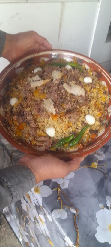 Повара: Требуется Повар : Горячий цех, Национальная кухня, Более 5 лет опыта