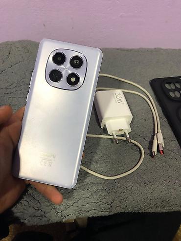 əl telefonu: Salam aleykum Telefon 4 ayın telefonudu kreditde deyil orginal adapter — 2
