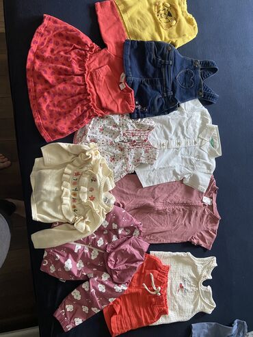 ženski svečani kompleti: Set: T-shirt, Trousers, Shorts, 74-80