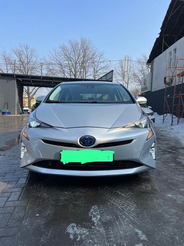 Toyota: Toyota Prius: 2016 г., 1.5 л, Робот, Гибрид, Хэтчбэк