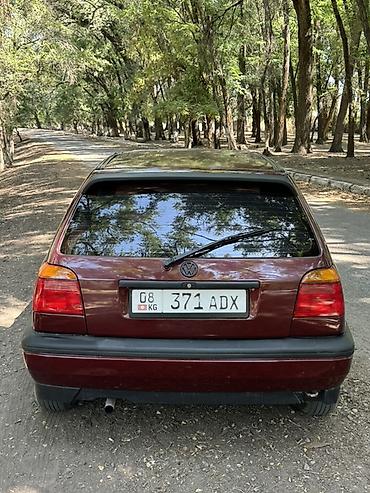 Унаа: Volkswagen Golf: 1993 г., 1.8 л, Кол менен иштөөчү, Хетчбек — 7