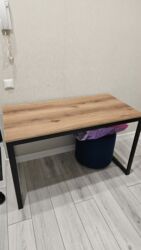 кухоный стол со стульями: Жазуу үстөл, Жаңы lalafo.kg да кухоный стол со стульями: Жазуу үстөл, Жаңы