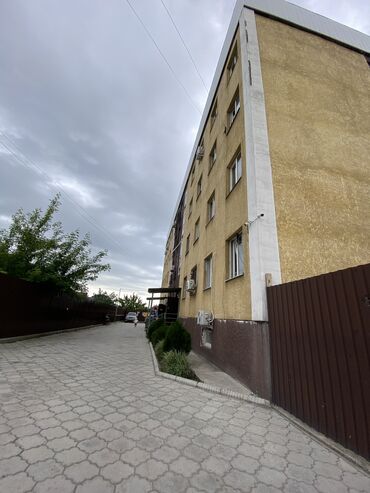 город балыкчы квартиры: 1 комната, 12 м², Малосемейка, 1 этаж