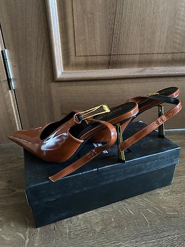 Basanoşka və səndəllər: Bata qadın sandal/espadril - Model: Qalın yun kətan detallı wedge — 6