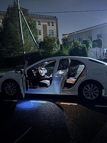 Продажа авто: Toyota Camry: 2018 г., 2.5 л, Автомат, Бензин, Седан — 4