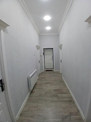 Баку, 4 комнаты, Вторичка, м. Низами, 130 м²