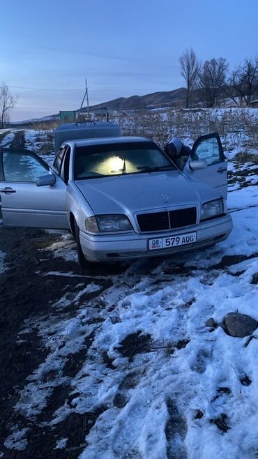 комната студия купить: Mercedes-Benz C-Class: 1995 г., 2 л, Автомат, Бензин, Седан