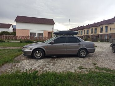 взять машину в аренду в такси: Аэропорт, Иссык-Куль Такси, легковое авто | 4 мест