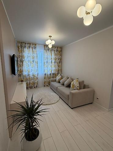 Продажа квартир: 1 комната, 33 м², 4 этаж, Дизайнерский ремонт — 2